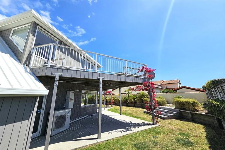 Photo of property in 100 Cordyline Crescent, Matarangi, Whitianga, 3592