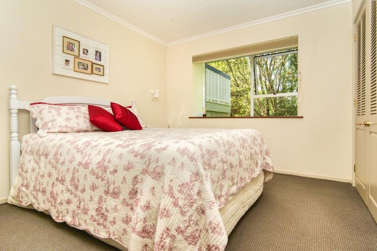 Photo of property in 11 Stafford Street, Westport, 7825