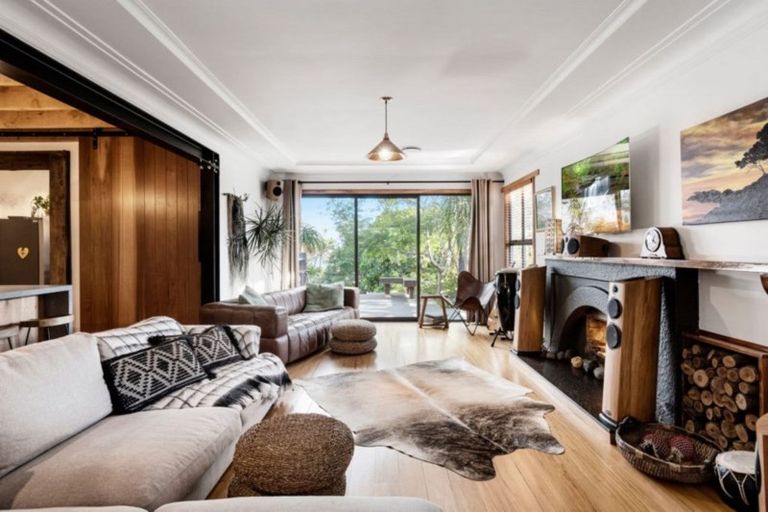 Photo of property in 55 Pitau Road, Mount Maunganui, 3116