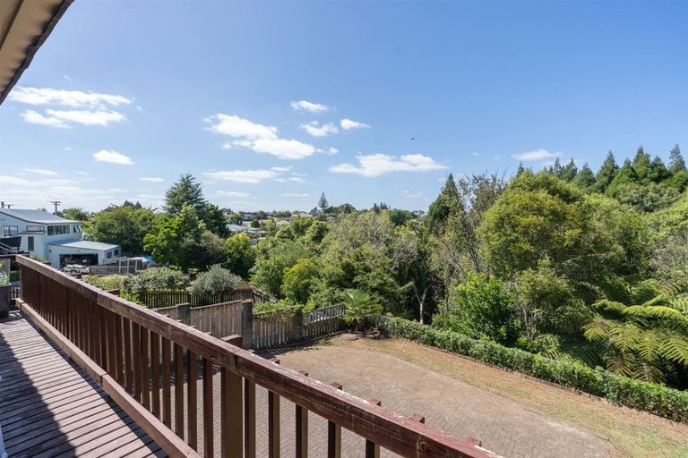 Photo of property in 51 Mitcham Avenue, Forest Lake, Hamilton, 3200