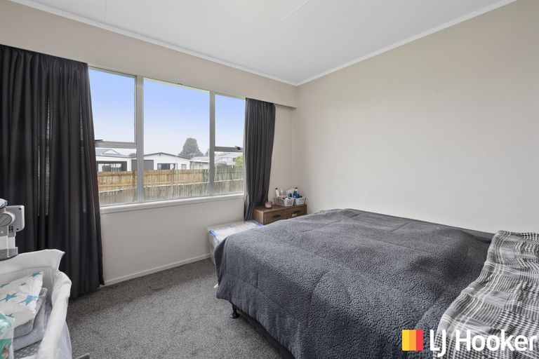 Photo of property in 18 Sequoia Crescent, Owhata, Rotorua, 3010