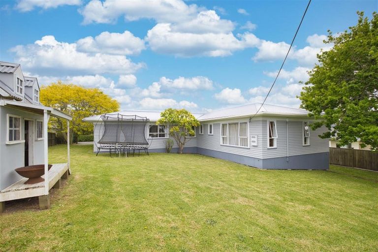 Photo of property in 61 Gorge Road, Maungaturoto, 0520