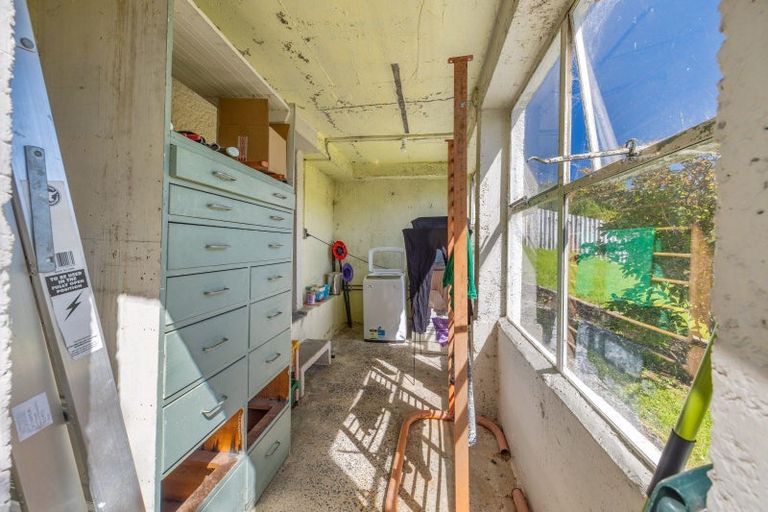 Photo of property in 469 Kaikorai Valley Road, Bradford, Dunedin, 9011