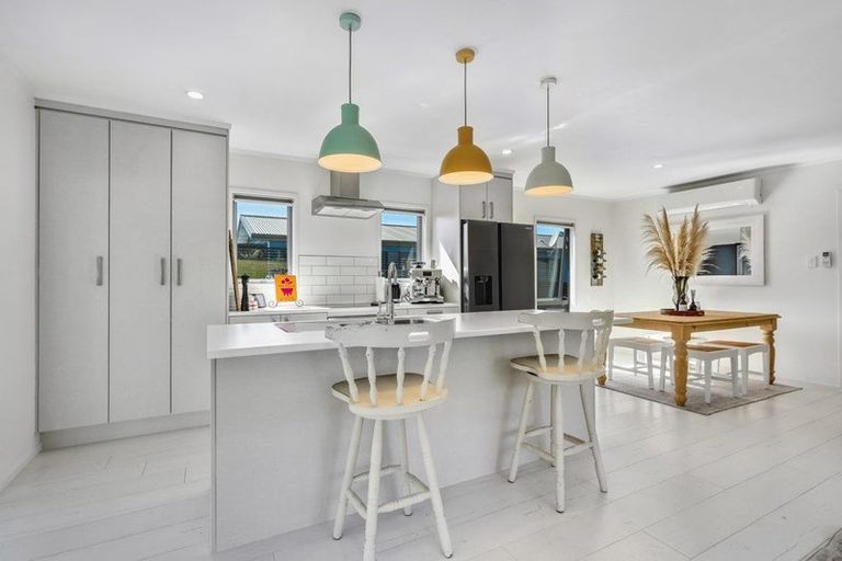 Photo of property in 26a Old Waipu Road, Mangawhai, 0505