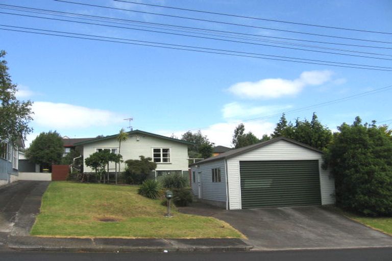 Photo of property in 12 Watene Road, Mount Wellington, Auckland, 1060