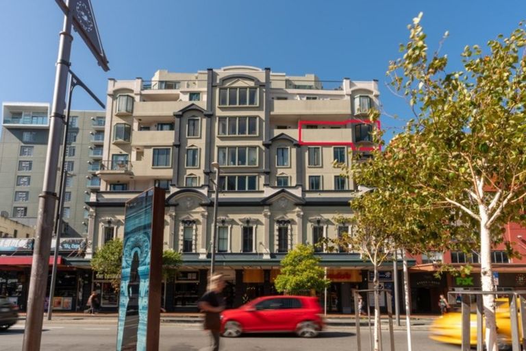 Photo of property in Courtenay Apartments, 502/120 Courtenay Place, Te Aro, Wellington, 6011