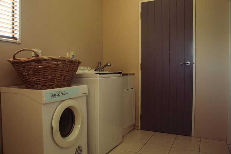 Photo of property in 22 Somerset Road, Clareville, Carterton, 5792