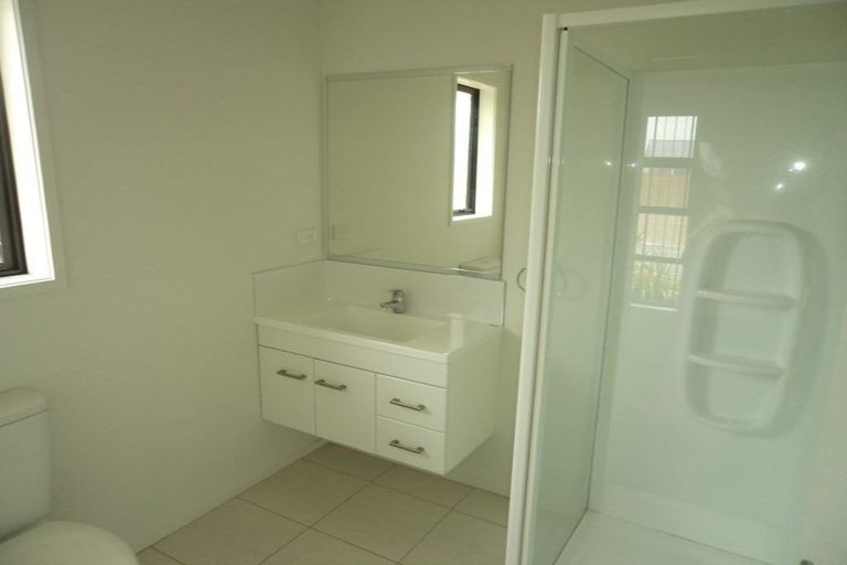 Photo of property in 9 Te Ironui Place, Huntington, Hamilton, 3210