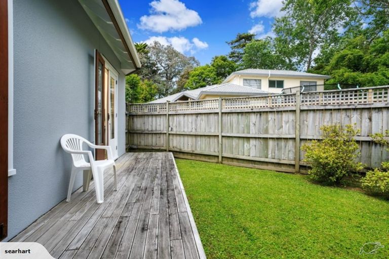 Photo of property in 11 Albany Highway, Unsworth Heights, Auckland, 0632