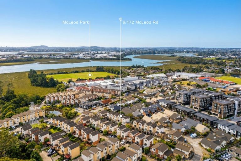 Photo of property in St Claire Village, 6/172 Mcleod Road, Te Atatu South, Auckland, 0610