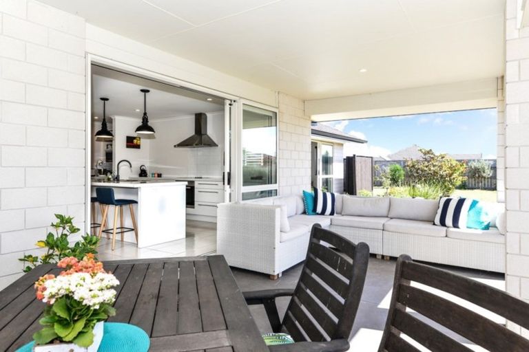 Photo of property in 23 Plescher Crescent, Leamington, Cambridge, 3432