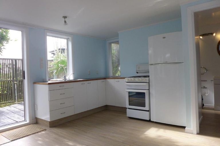 Photo of property in 81 Karepa Street, Brooklyn, Wellington, 6021