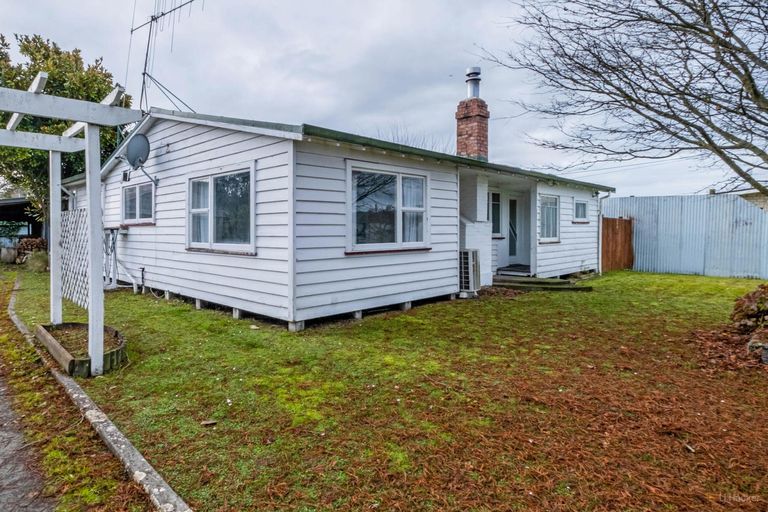 Photo of property in 3 South Terrace Road, Geraldine, 7930