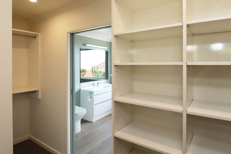 Photo of property in 16 Ure Street, South Hill, Oamaru, 9400