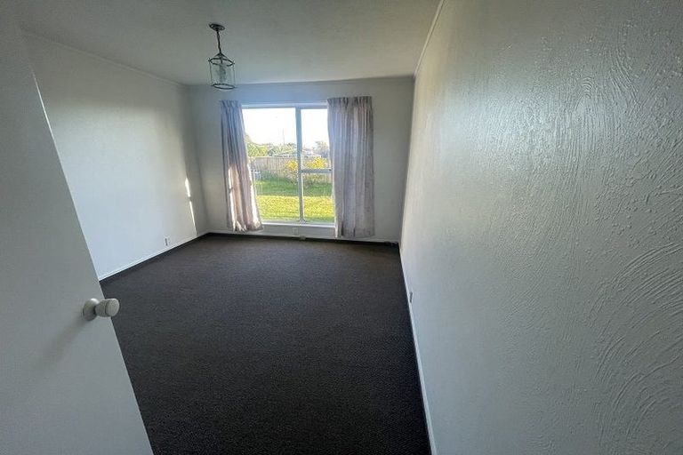 Photo of property in 132 Cascades Road, Pakuranga Heights, Auckland, 2010