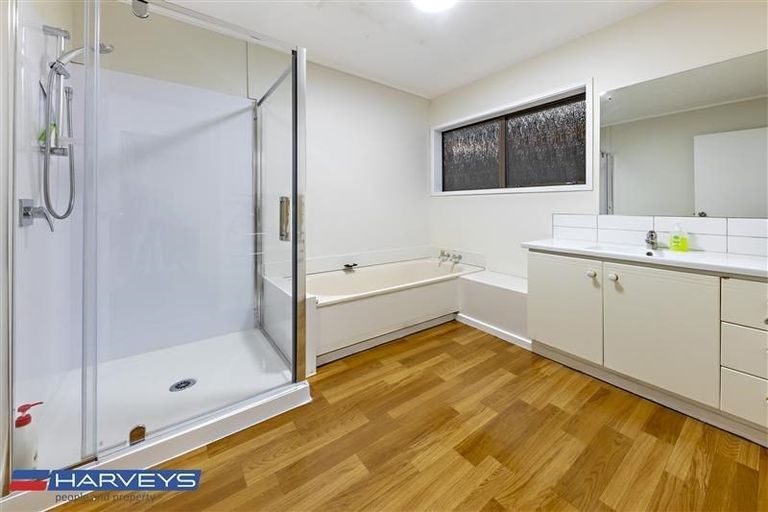 Photo of property in 2/136 Rangitoto Road, Papatoetoe, Auckland, 2025