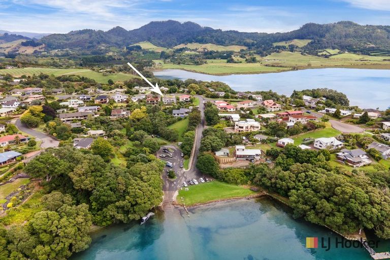 Photo of property in 236 Tanners Point Road, Tanners Point, Katikati, 3177