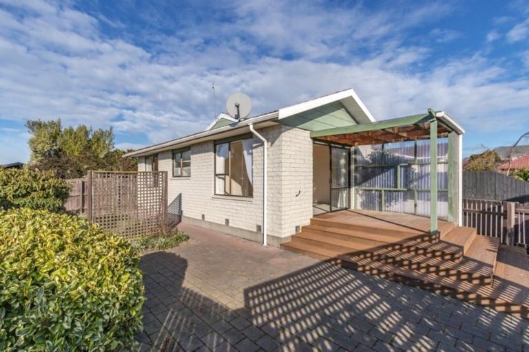 Photo of property in 1/160b Highsted Road, Casebrook, Christchurch, 8051