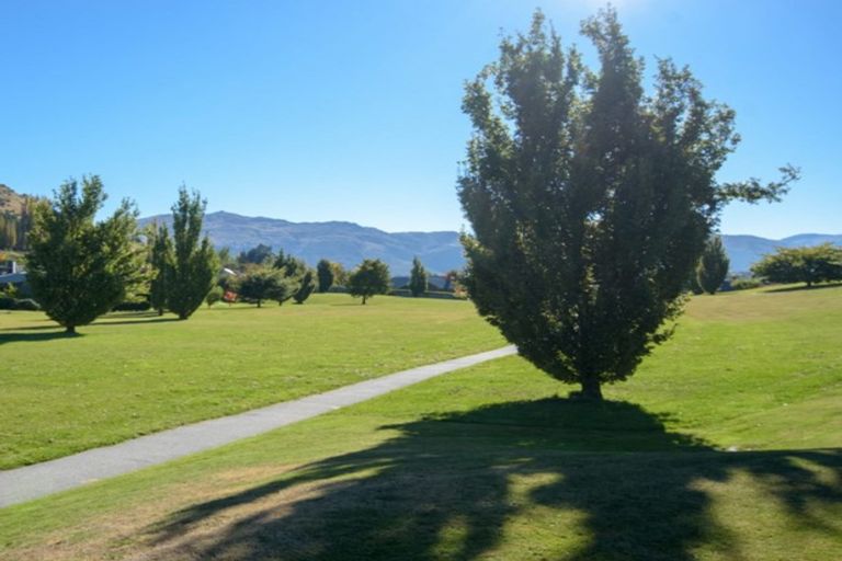 Photo of property in 6 Westwell Lane, Lower Shotover, Queenstown, 9371