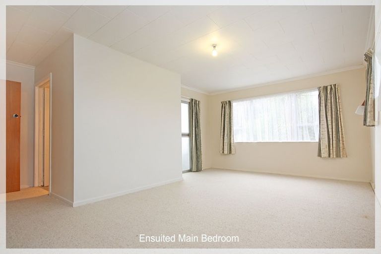 Photo of property in 34 Robinson Street, Foxton, 4814