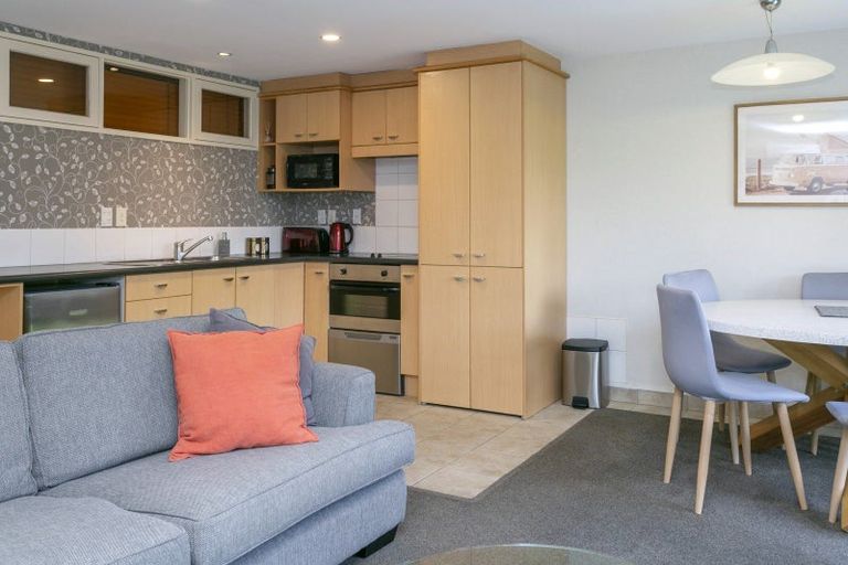Photo of property in 1/7 Tui Street, Torbay, Auckland, 0630