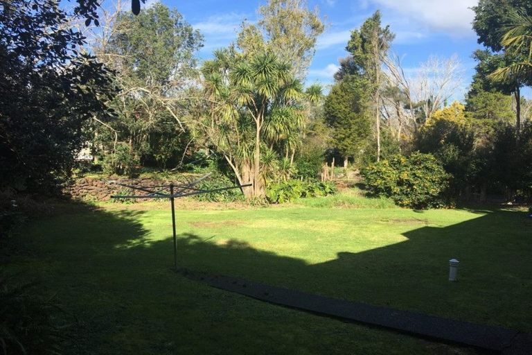 Photo of property in 51 Kemp Road, Kerikeri, 0230