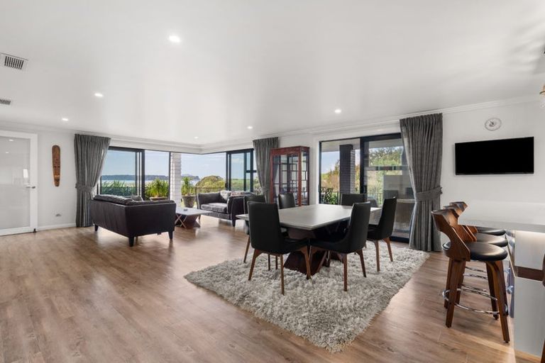 Photo of property in 30 Lakeside Terrace, Omokoroa, 3114