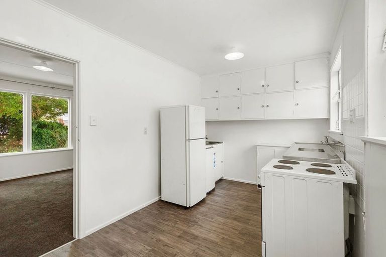 Photo of property in Mantua Flats, 48b Merton Street, Trentham, Upper Hutt, 5018