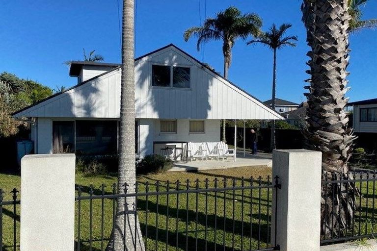 Photo of property in 169 Bucklands Beach Road, Bucklands Beach, Auckland, 2012