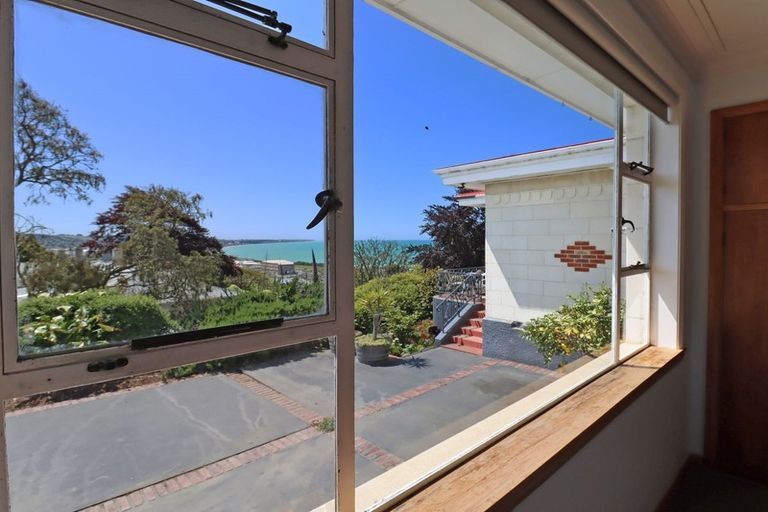 Photo of property in 72 Tees Street, South Hill, Oamaru, 9400