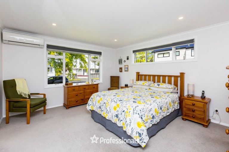 Photo of property in 34 Oxford Crescent, Ebdentown, Upper Hutt, 5018