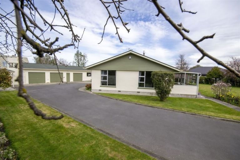 Photo of property in 29 Parsonage Road, Woodend, 7610