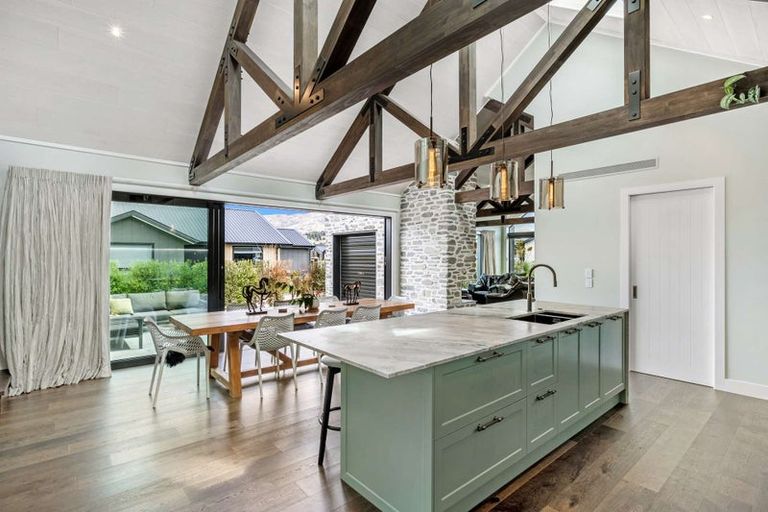 Photo of property in 10 Vintage Street, Cromwell, 9310