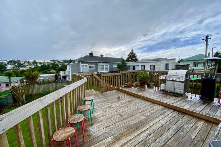 Photo of property in 25 Aitken Terrace, Kingsland, Auckland, 1021