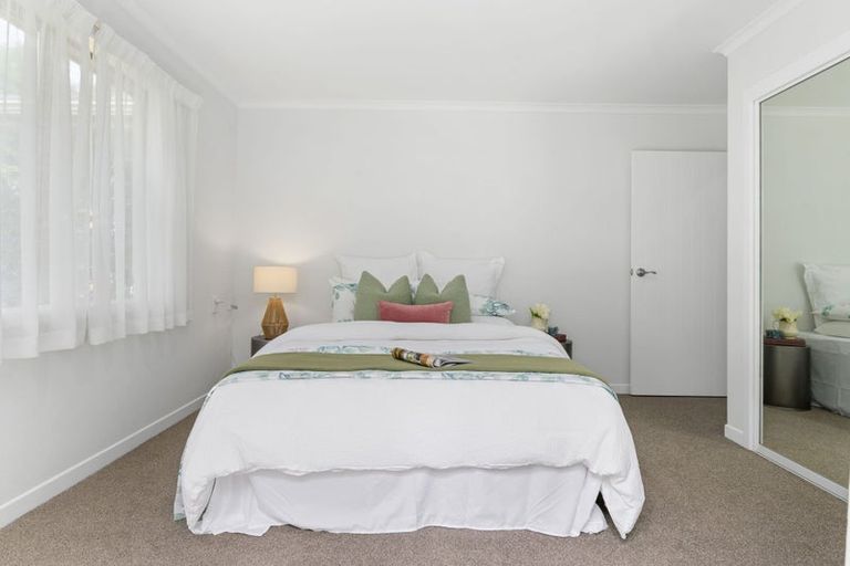 Photo of property in 51 Sovereign Isle Lane, Rototuna, Hamilton, 3210