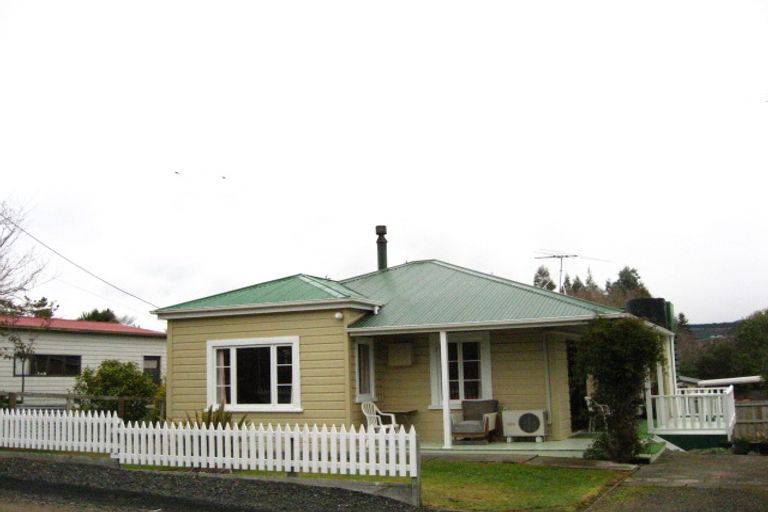Photo of property in 6 Hill Road, Warrington, Waikouaiti, 9471