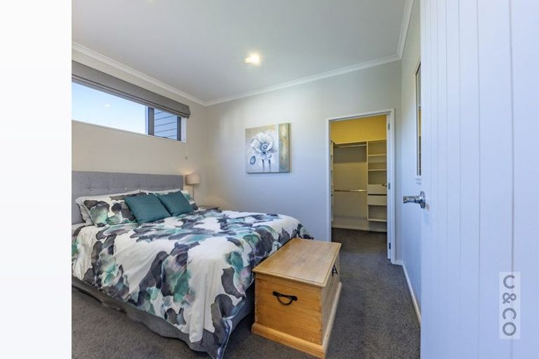 Photo of property in 11 Parlane Drive, Huapai, Kumeu, 0810