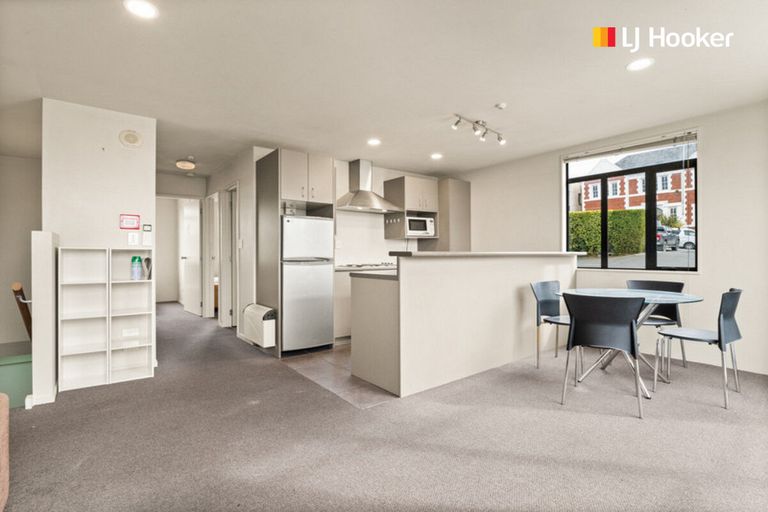 Photo of property in 115a Carroll Street, Dunedin Central, Dunedin, 9016