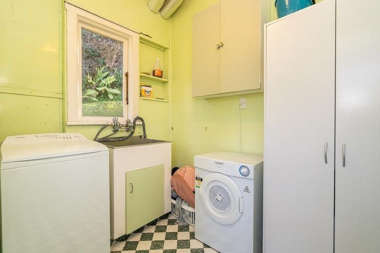 Photo of property in 65 Gladstone Road, Dalmore, Dunedin, 9010