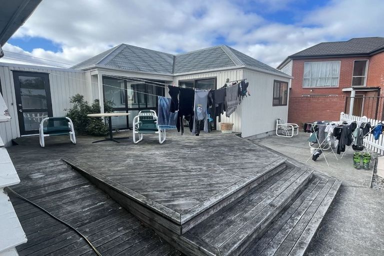 Photo of property in 46 Athol Terrace, Upper Riccarton, Christchurch, 8041