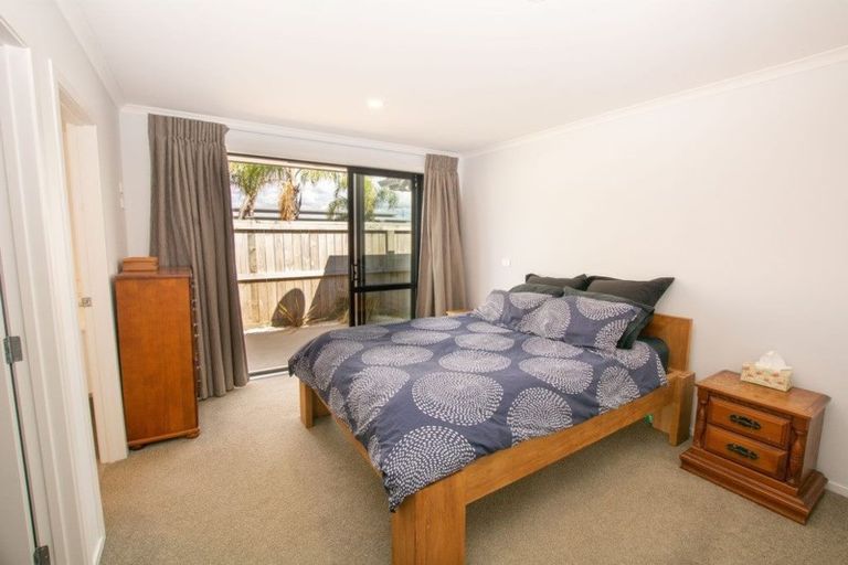 Photo of property in 9 Kamahi Crescent, Papamoa Beach, Papamoa, 3118