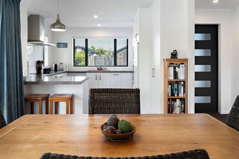 Photo of property in 12 Augusta Rise, Omokoroa, 3114