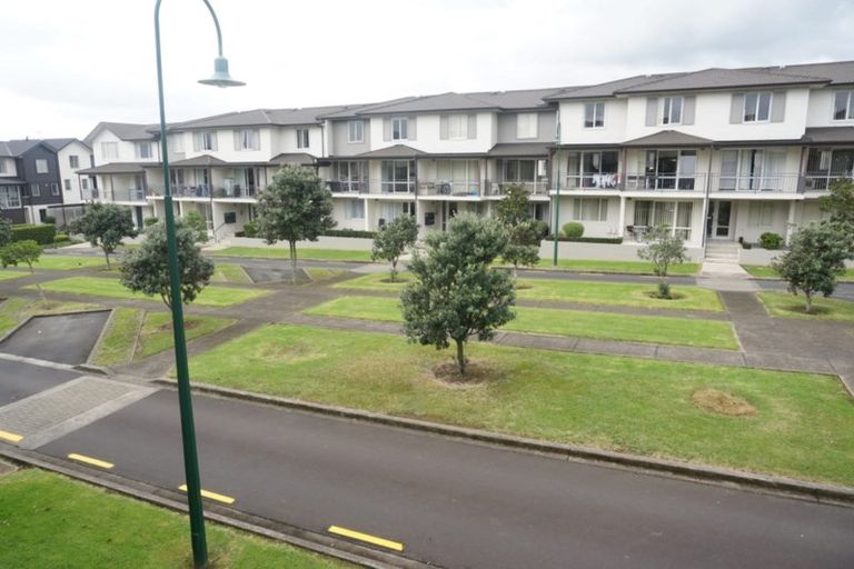 Photo of property in 40 Haven Drive, East Tamaki, Auckland, 2013