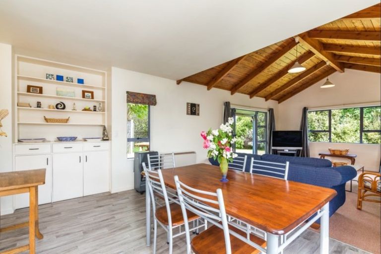 Photo of property in 12 Runuku Grove, Turangi, 3334