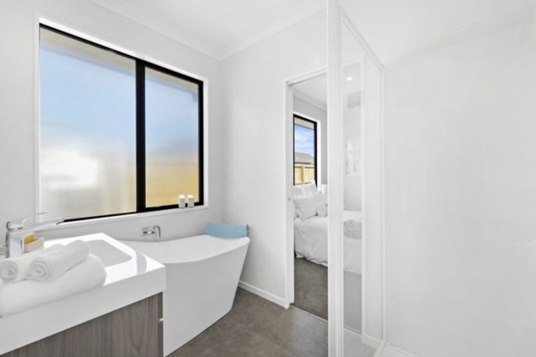 Photo of property in 10 Beak Street, Rolleston, 7615