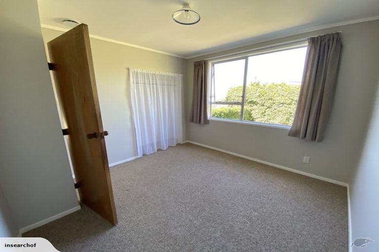 Photo of property in 1a Oldham Way, Crofton Downs, Wellington, 6035