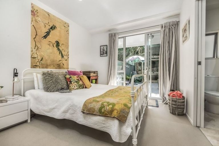 Photo of property in Habitat Apartments, 12/31 Byron Avenue, Takapuna, Auckland, 0622