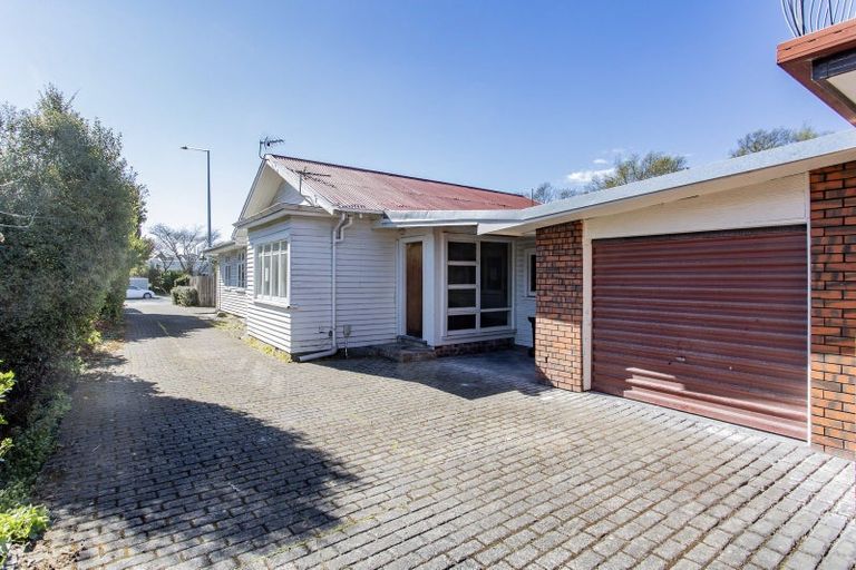 Photo of property in 59a Wairakei Road, Bryndwr, Christchurch, 8052
