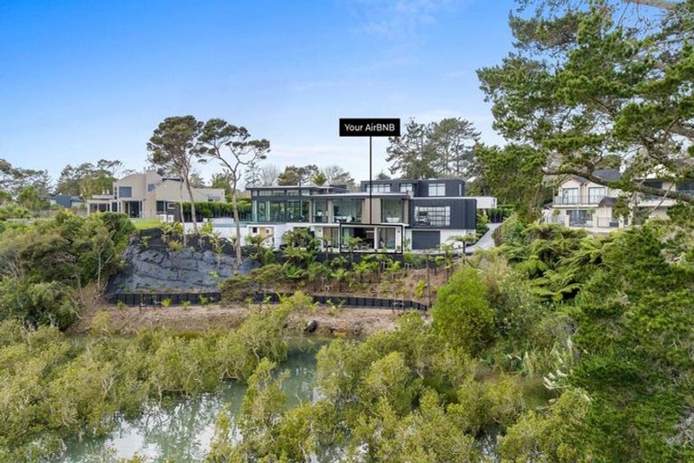 Photo of property in 30 Kingfisher Grove, Greenhithe, Auckland, 0632