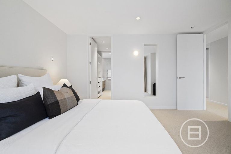 Photo of property in 98 Mills Road, Wanaka, 9305